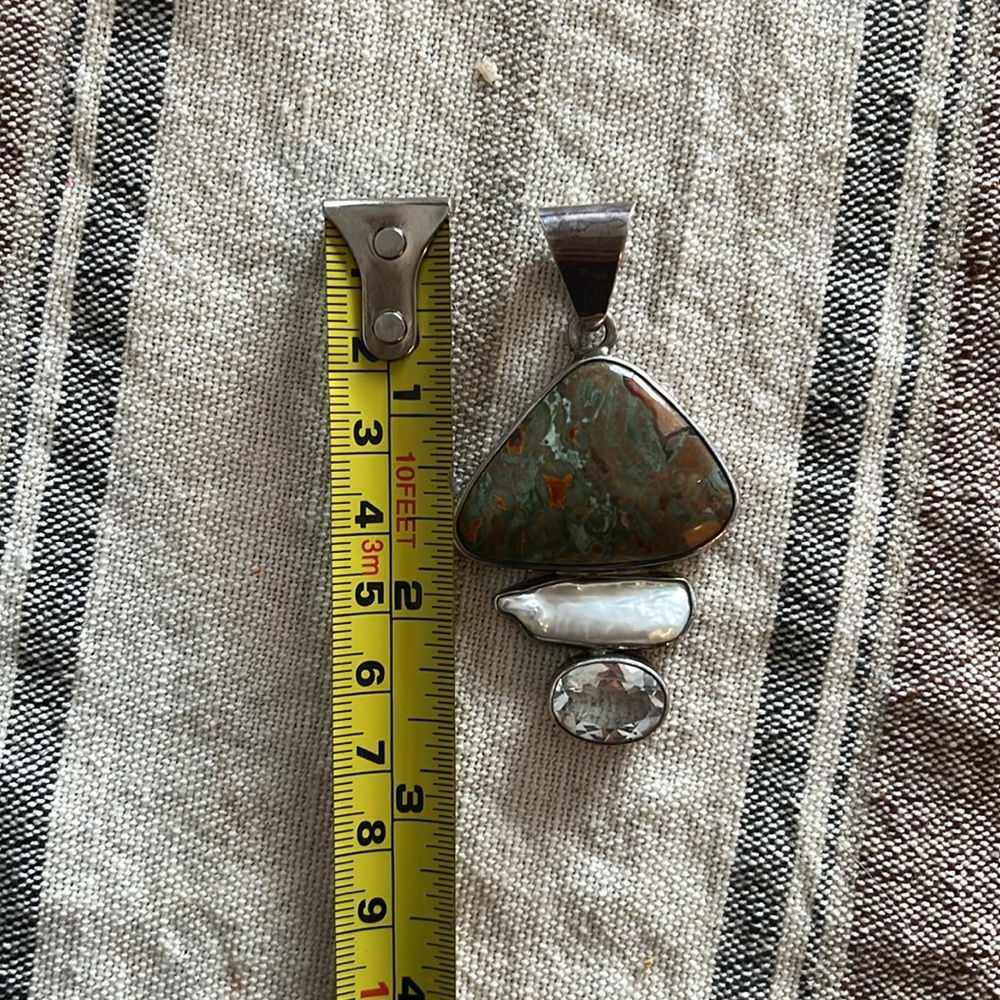 Three stone pendant‎ - Picture 3 of 3